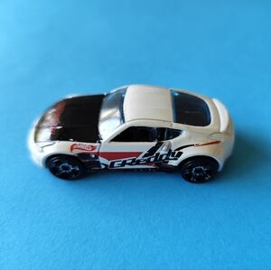 4/$20💥2009 NISSAN 370Z GREDDY 1:64 SCALE COLLECTIBLE DIORAMA DIECAST MODEL CAR